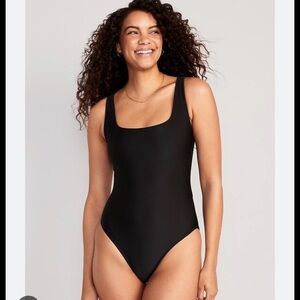 Old Navy Twist Back Black One-Piece Swimsuit - Medium